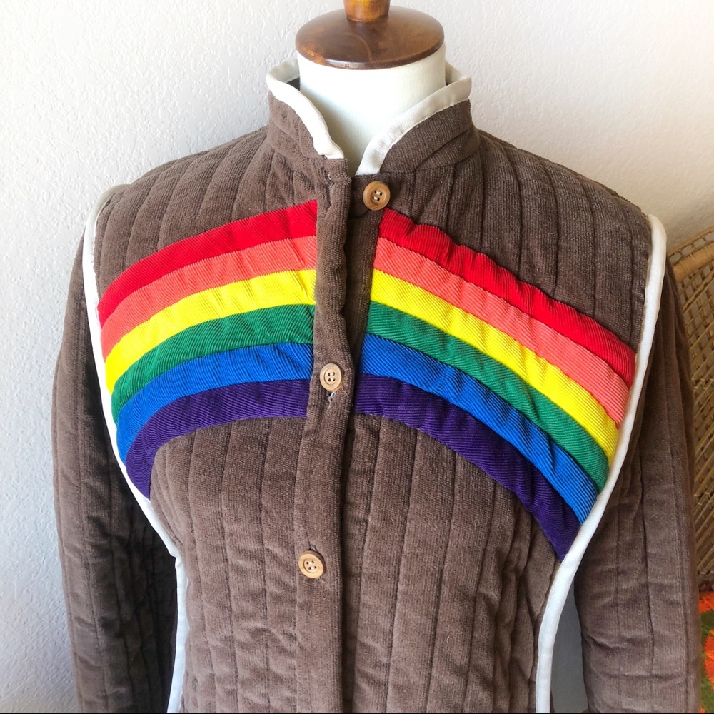 SOLD🌈Vintage Rainbow Quilted Corduroy Jacket! - Picture 3 of 8